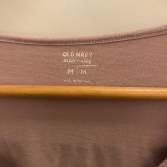 🌟5/$25⭐️🤰🏻Maternity Long Sleeve Tee - Picture 3 of 3